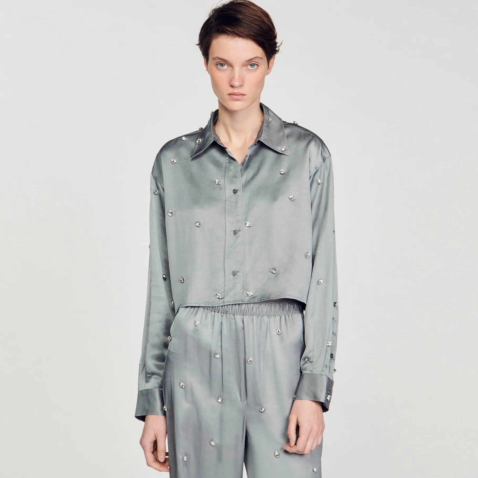 Sandro Paris Conjuntos-Camisa De Cetim Decorada Com Strass