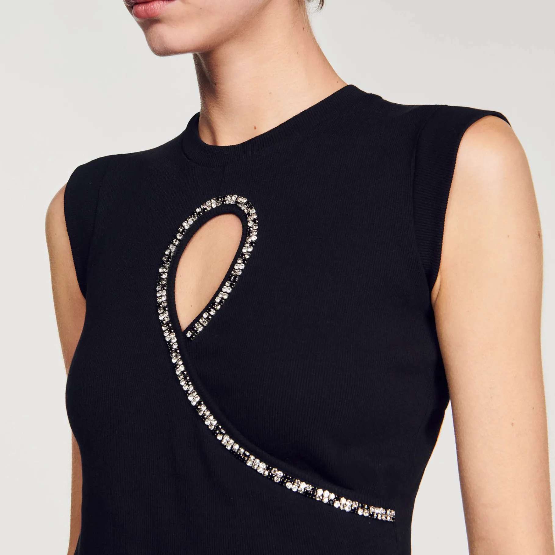 Sandro Paris Camisetas-Camiseta Curta Com Abertura Em Strass